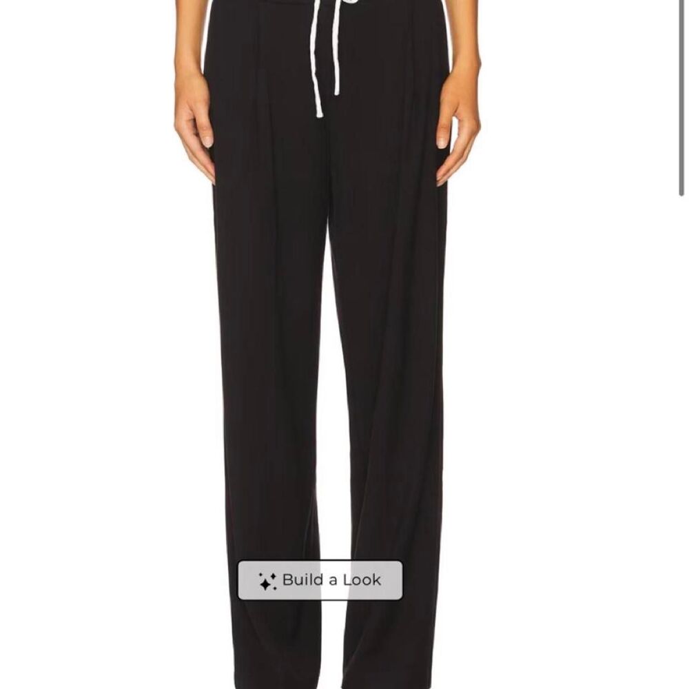 Lioness Women's Black and White Joggers-tracksuits - Picture 2 of 2